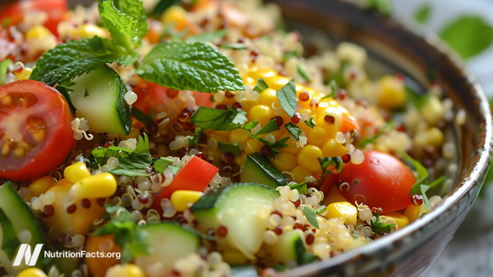 Eating to Keep Ulcerative Colitis in Remission 