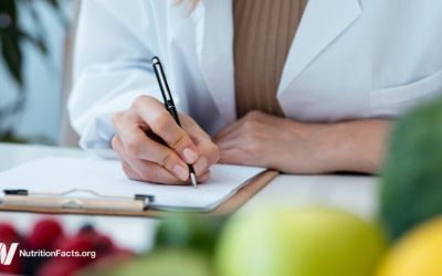 Why Don’t Health Insurers Promote a Healthier Diet?